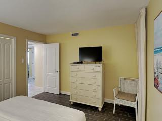 Edgewater Windward #305 - 1