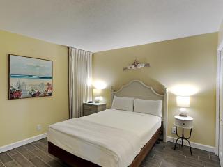 Edgewater Windward #305 - 2
