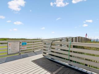 Regency Towers #401 West - 2