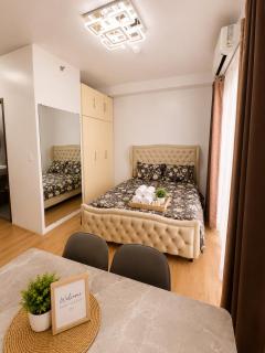 Shine Cozy Stays at Mesatierra Garden Residences - 4