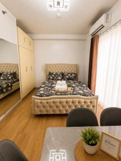 Shine Cozy Stays at Mesatierra Garden Residences - 3