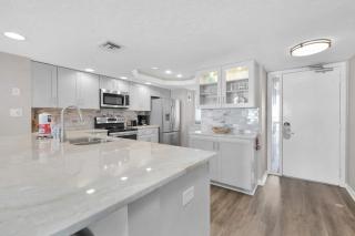 Edgewater #1402 - 2