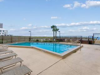 Ocean Breeze West #205 - 9