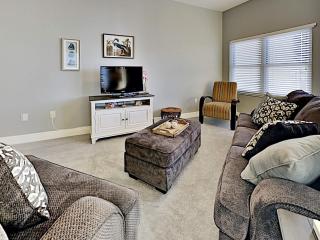 Waters Edge #601 - 5