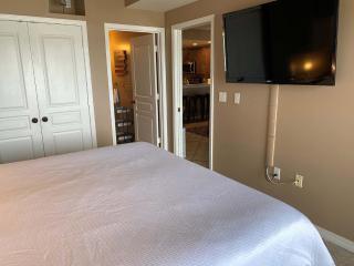 Emerald Isle #403 - 1