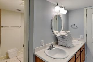 Regency Towers #507 East - 1