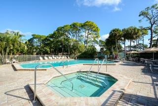 Siesta Key Beach Retreat, Pool, Spa & Tennis Villa - 8