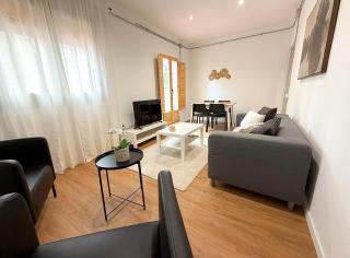 Apartamento reformado de 3 habitaciones en Sagrada Familia - 3