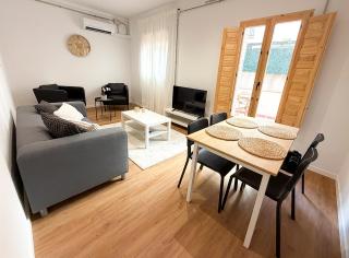 Apartamento reformado de 3 habitaciones en Sagrada Familia - 1