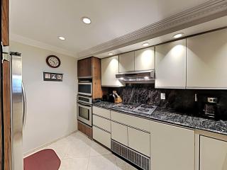 Regency Towers #304 West - 6