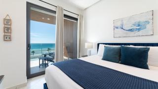 Stylish Oceanfront 1BR Condo at Encantame Soleil - 2