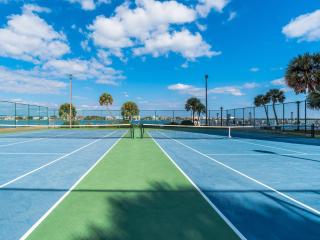 Sabine Yacht & Racquet #1B - 8