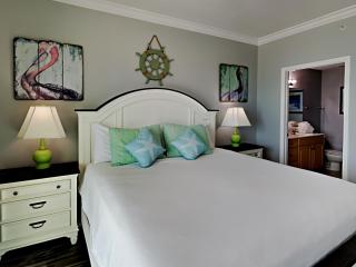 Crystal Shores #704 - 3