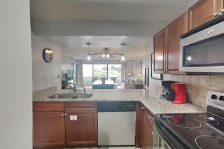 Edgewater Villa #306 - 4