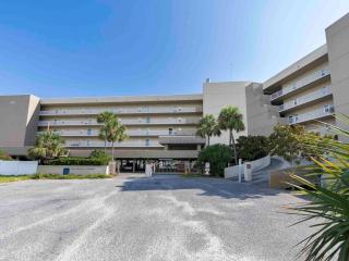 Palm Court Yacht Club #308 - 3