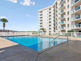 Regency Towers #403 West - 5