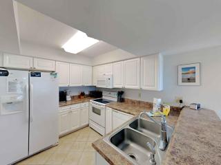 Regency Towers #403 West - 3