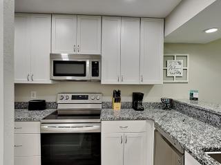 Edgewater Villa #708 - 4