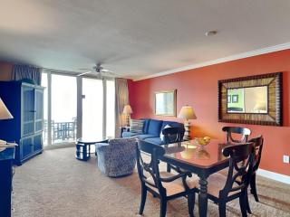 Emerald Beach #1825 - 6
