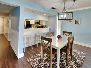 Edgewater Villa #407 - 4