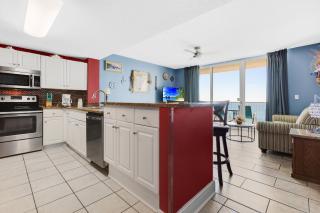 Majestic Beach Towers I #2210 - 3