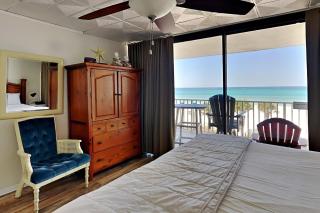 Edgewater Windward #204 - 1