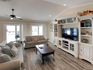Breezy Blue Cottage - 8