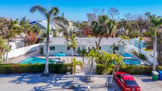 Blue Wave Villa West - 1