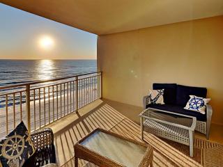Emerald Beach #825 - 8
