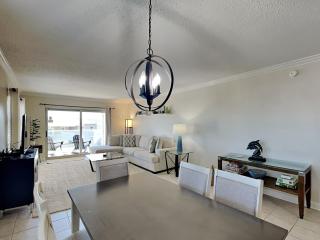 Regency Towers #401 East - Sea La Vie - 3