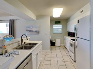 Pelican Isle #513 - Sandy Toes 5 - 3