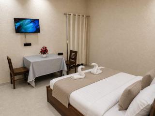 Hotel Avon - 1
