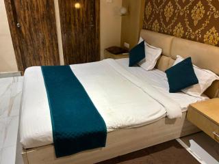 Hotel Icon Residency - 1