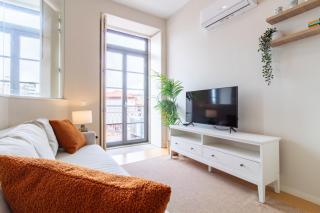31 Janeiro 157 - Delightful 1BR w AC by LovelyStay - 9
