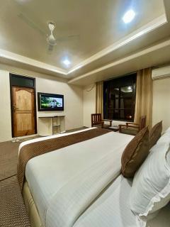 Fair Mount, Airport Road, Humhama Srinagar - 5