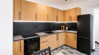 Varna City Park 1BR w/Free Parking & Heated Pool - 5