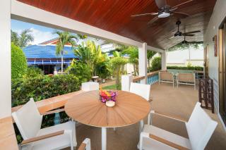 Tropical Retreat and Pool Access - 9