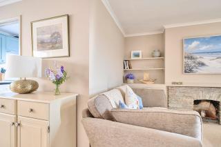 No 3 Devon Court, Salcombe - 2
