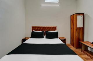 Hotel O Blue Moon - 1