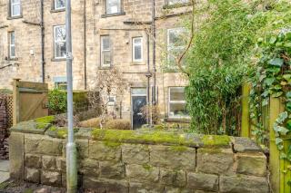 Charming 1BR Retreat - Sofa Bed - Chapel Allerton - 3
