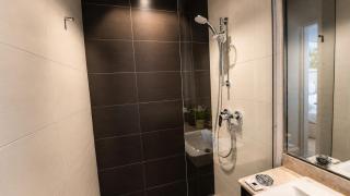 Oaktree Residences Luxury 3BR Abdali Tower - 1