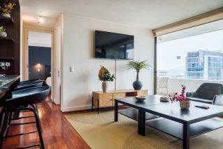 Stylish 2BR City Flat Modern Design and Comfort - 9