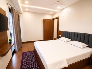 Hotel Ram Sadan - 1
