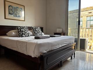 Traditional 3-Bedroom Apartment in Central Ħamrun - 3
