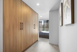 First 1606 One BR with Skyline Views Miami - 2