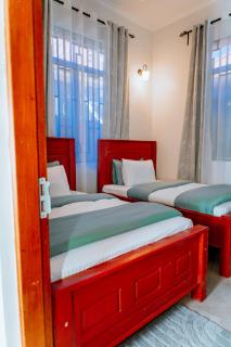 NeVoto Homes - 1