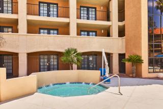 Sheraton Tucson Hotel & Suites - 9