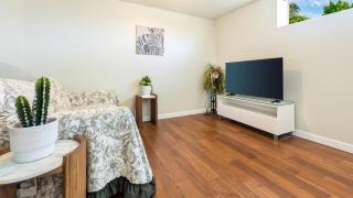 Sunny Crest Burnaby-cozy one bedroom private suite - 4
