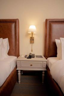 Cityscape Rooms & Suites - 1