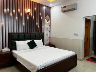 Kumrat Guest House - 1